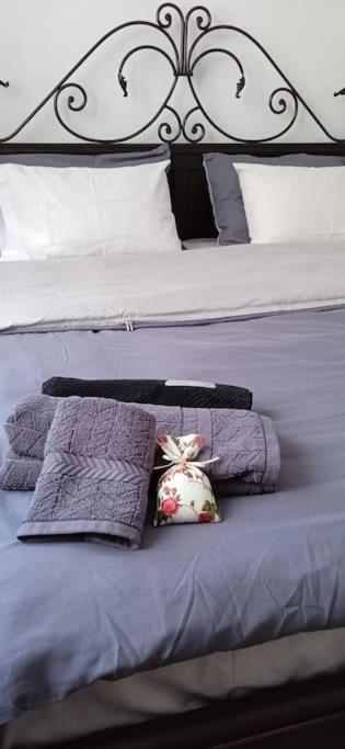 Elea Apartment *
