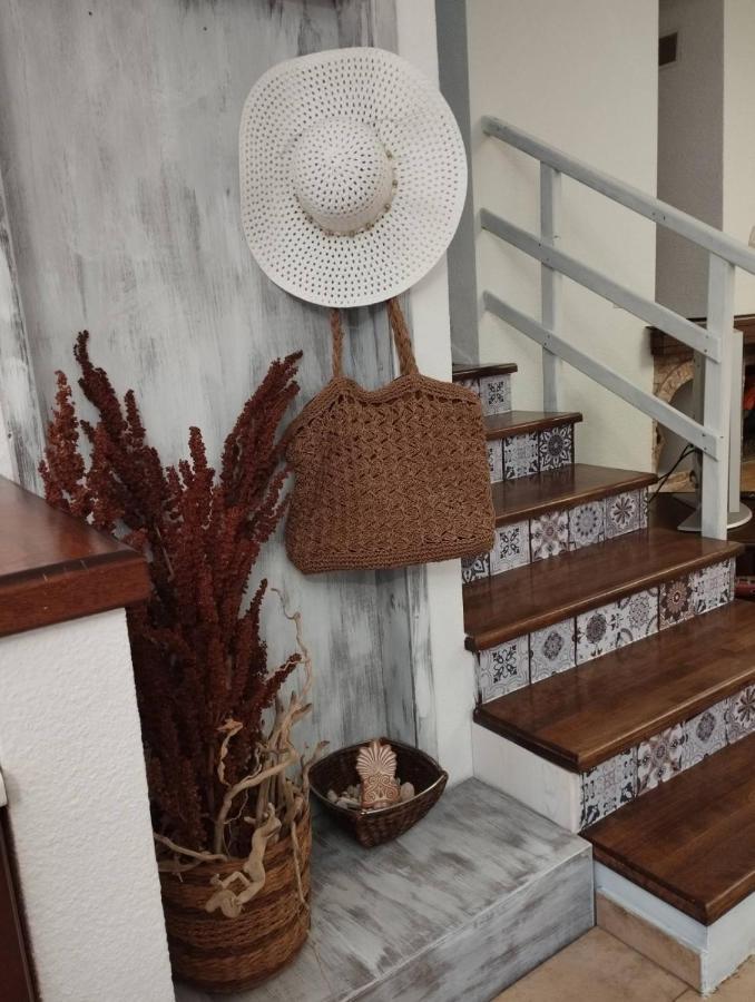 Elea Apartment