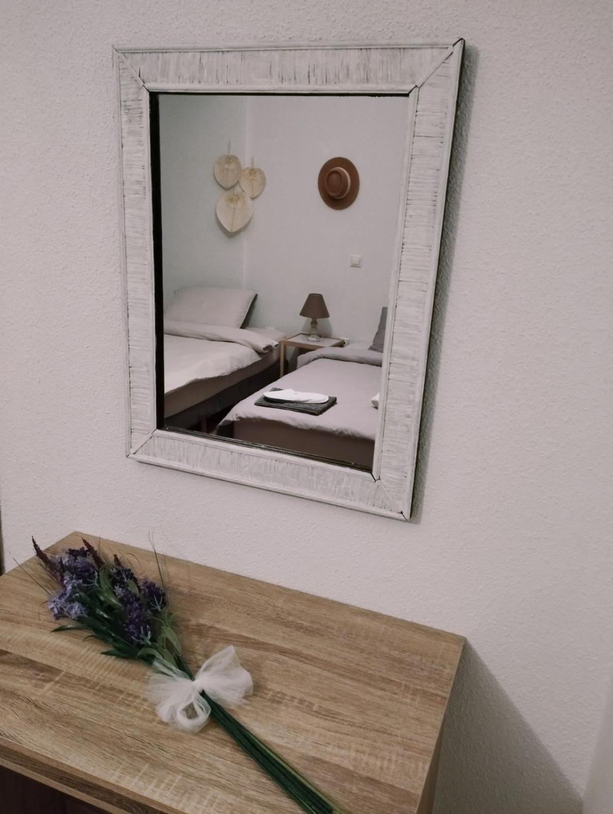 Elea Apartment
